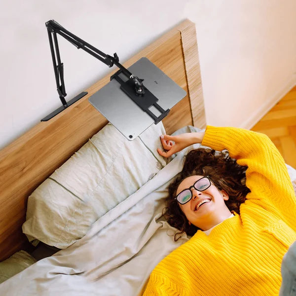 🔖 LIMITED-TIME 50% OFF! ⚡ Hidden Bedside Retractable Phone & Tablet Holder🛏️