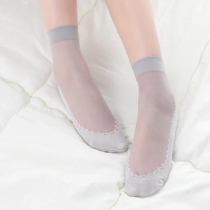 🎁Invisible Slip-resistant Crystal Silk Socks