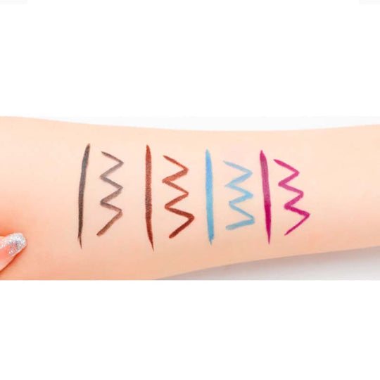 Langanhaltender wasserfester Flüssig-Eyeliner