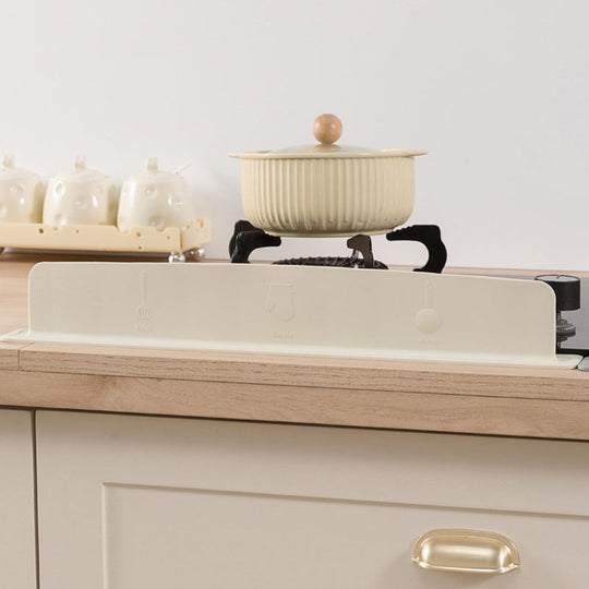 🛡️ BUY 2 GET 1 FREE! 🍽️ Silicone Sink Splash Guard - Flexible & Easy to Clean, Blocks Water and Detergent Splashes Perfectly 💦✨