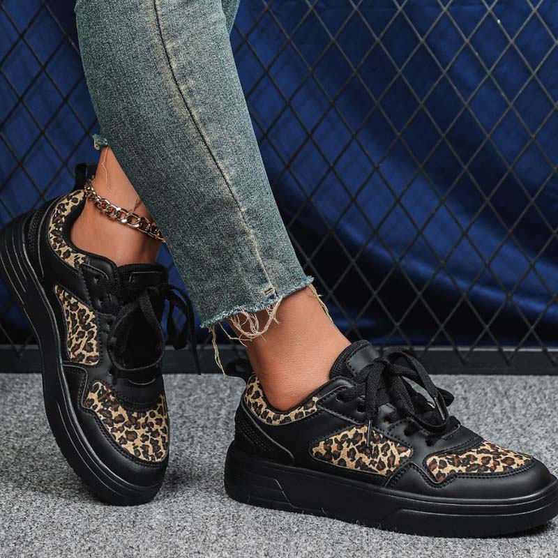 Stylish Thick-Soled Leopard Print Sneakers