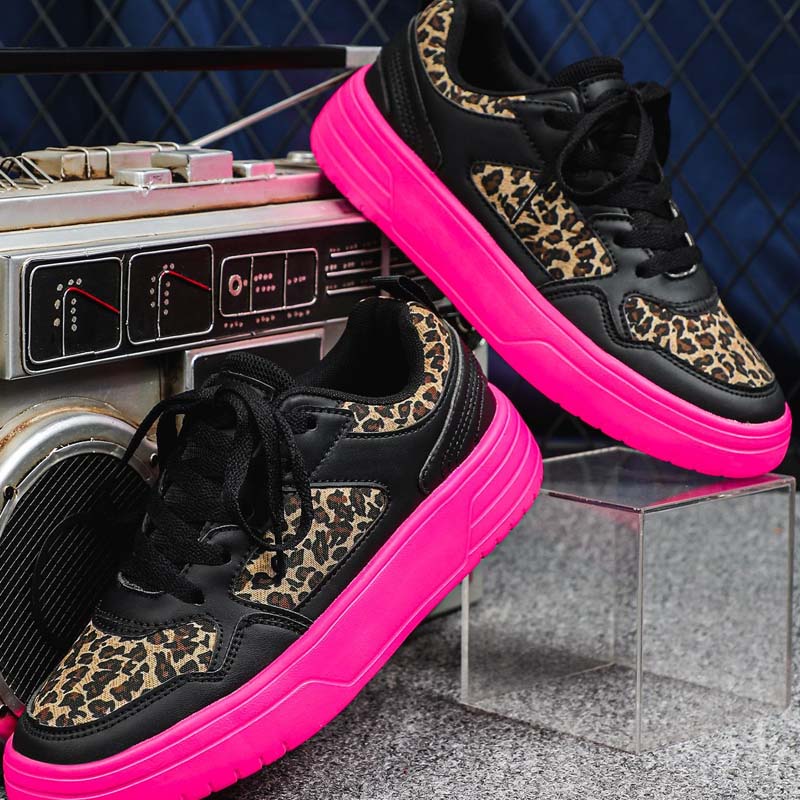 Stylish Thick-Soled Leopard Print Sneakers