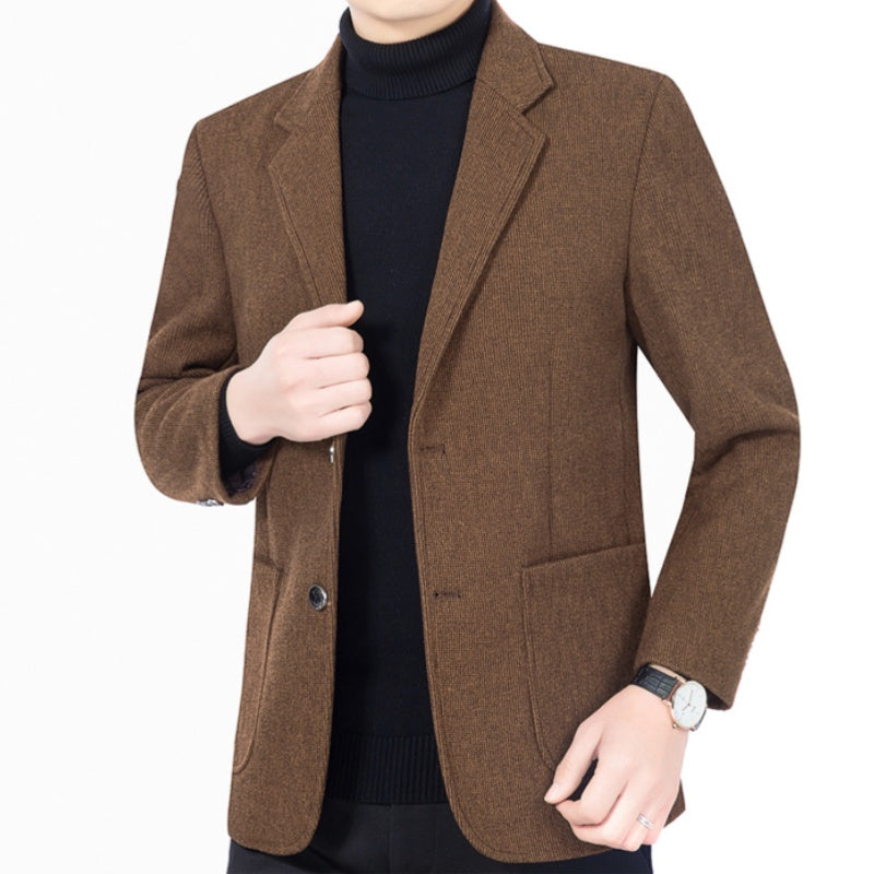 Blazer informal de dous botóns con petos para home, corte informal a medida, estilo versátil🕴️➡️☕➡️🍷