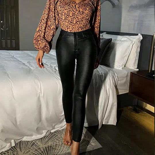 🔥 LAST DAY PROMOTION - 50%OFF 🔥 Chic Women's Pants: Slim Fit & Versatile Style