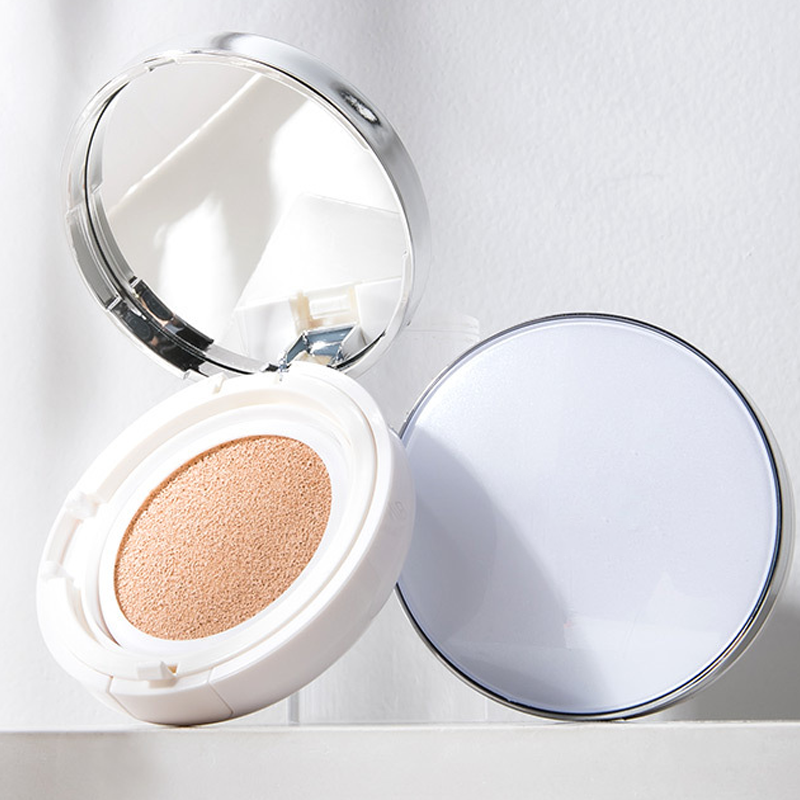 Lightweight & Breathable Cushion Foundation