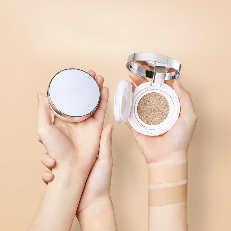 Lightweight & Breathable Cushion Foundation