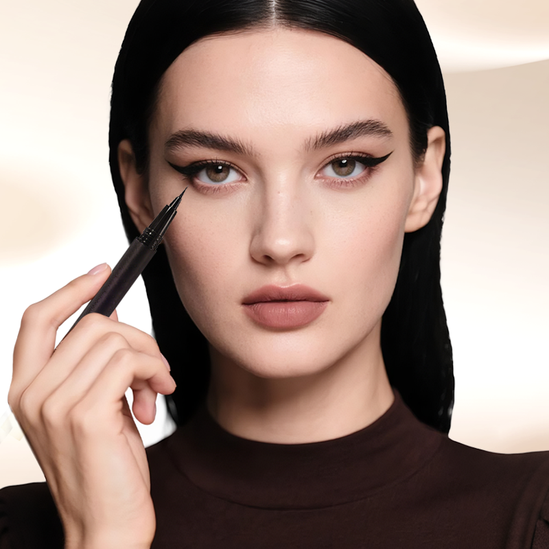 🥳2026 HOT SALE🥳💞50K+ SOLD!💦☔ 50% OFF Waterproof Liquid Eyeliner Pen – Ultra-precise tip for a crisp line that stays put all day. Smudge-proof, fade-proof, flawless. 🖋️🔒