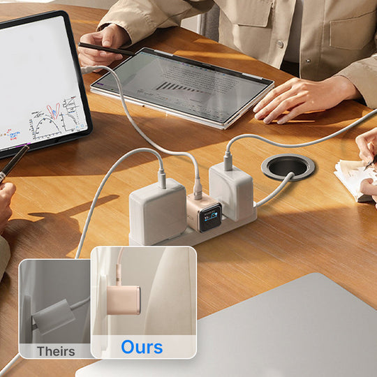 🔥2026 New Arrival🔥 45W Fast Charger with Digital Display