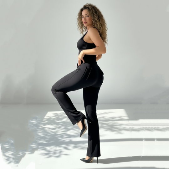 Pantalones acampanados elásticos de cintura alta con bolsillos