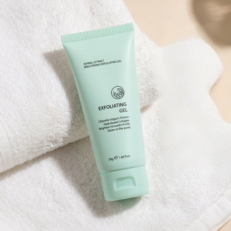 🥳2026 HOT SALE🥳💞50K+ SOLD!💥👵🌸 50% OFF! Herbal Brightening Exfoliating Gel – Gently lifts dead skin, unclogs pores. Aloe vera soothes & hydrates. Reveals smoother, radiant skin. 🧴✨