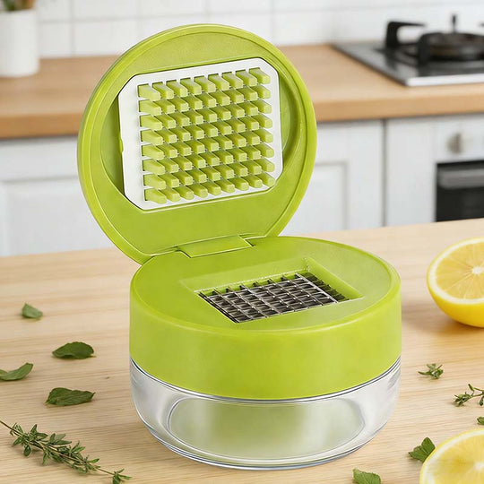 🧄LAST DAY SALE: ONLY ￡8.99!!🎁✨Mini Garlic Chopper and Press with Container