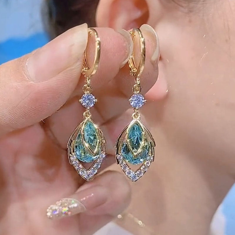 💎 LIMITED-TIME 30% OFF! ✨ Sky Blue Drop Hoop Earrings – Art-Deco, Rhinestone, Elegant 🌌