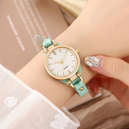 ⌚ 50% OFF FOR A LIMITED TIME! ✨ Elegant slim-strap watch – Minimalist dial, leather strap, quartz movement 💎