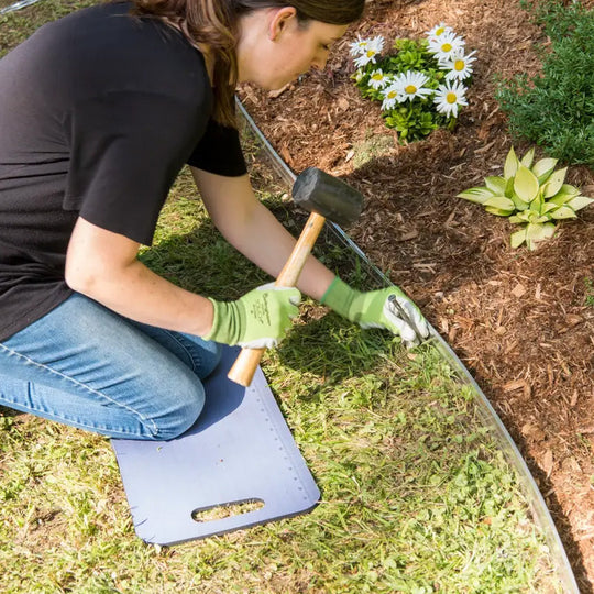 🎁2026 New Arrivals 50% OFF💥Garden Edging Roll 10m with 30 Pegs🏡Roll It Out, Peg It Down – Neat Borders in Minutes ✨
